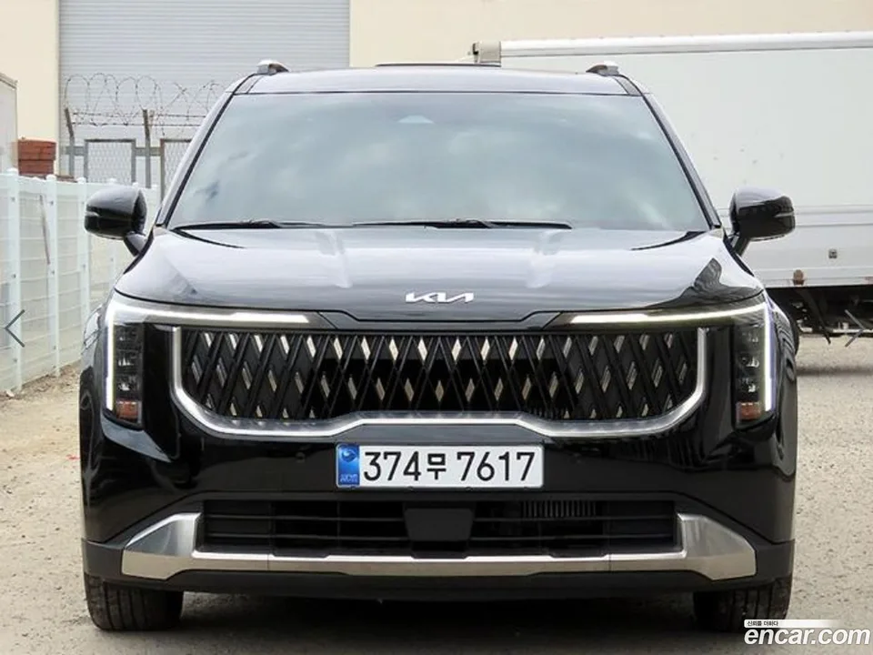 Kia Carnival 9 2024 — миниатюра 2