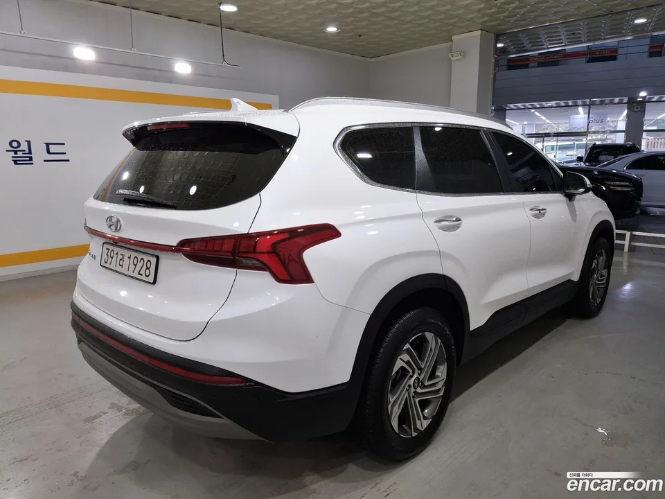 Hyundai SantaFe 2.5T 2WD 2023 — миниатюра 4