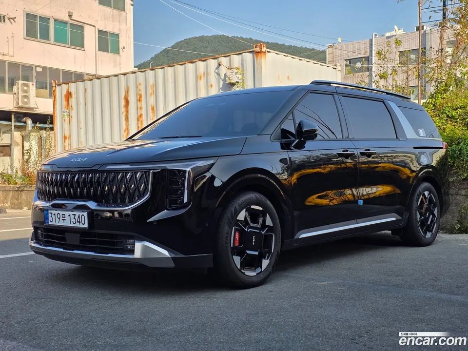 Kia Carnival 7 2025 — миниатюра 2