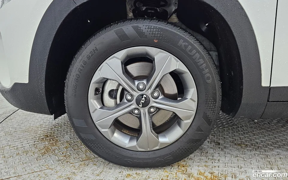 Kia Seltos 2.0 4WD 2024 — миниатюра 5