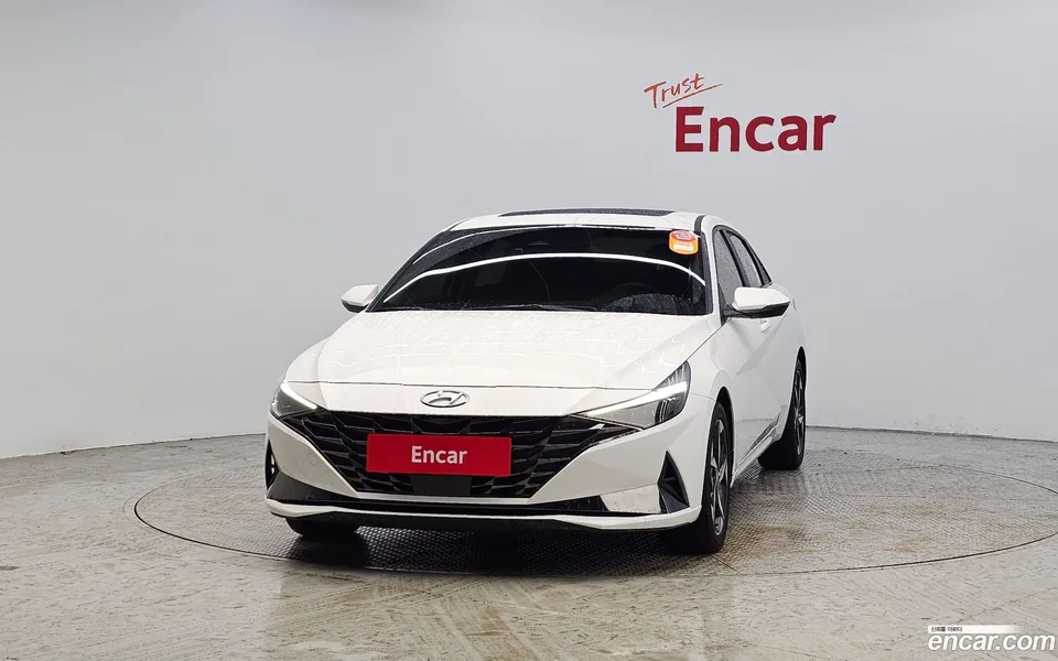 Hyundai Avante Hybrid 2023 — миниатюра 2