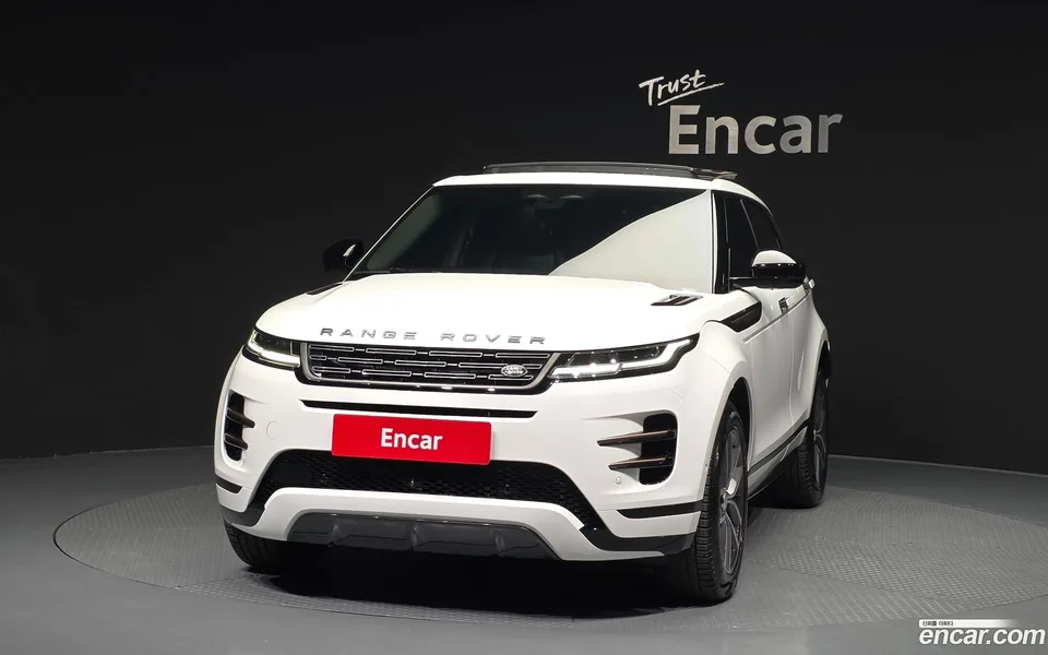 Land Rover Range Rover Evoque P250 SE 2025 — миниатюра 3