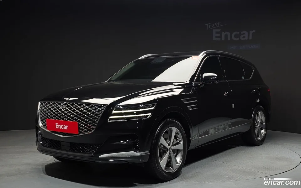 Genesis GV80 2.5T AWD 2023 — фото 1, купить с доставкой в Москву