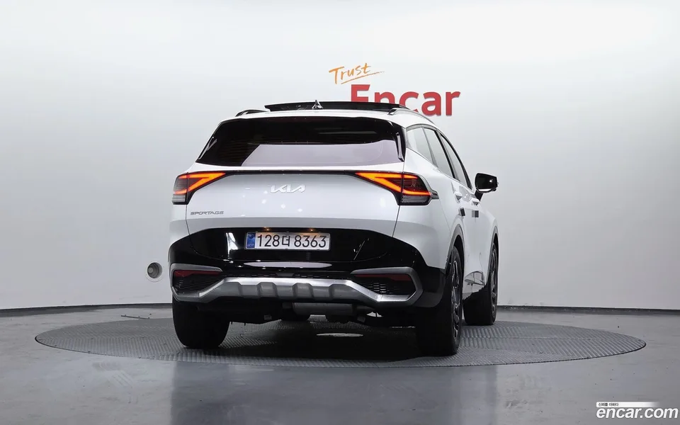 Kia Sportage 2.0 2WD 2022 — миниатюра 4