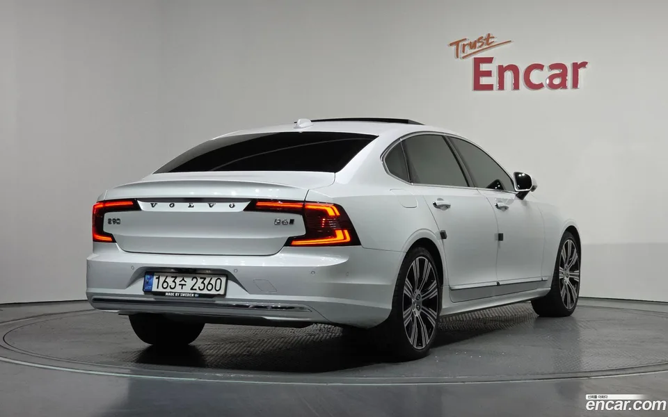 Volvo S90 B6 AWD 2022 — миниатюра 2