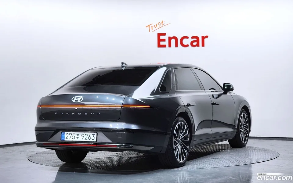 Hyundai Grandeur 2.5 2WD 2025 — миниатюра 2