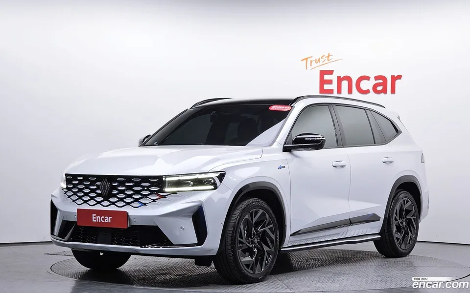 Renault Samsung Grand Koleos 2.0 2WD 2025 — фото 1, купить с доставкой в Москву