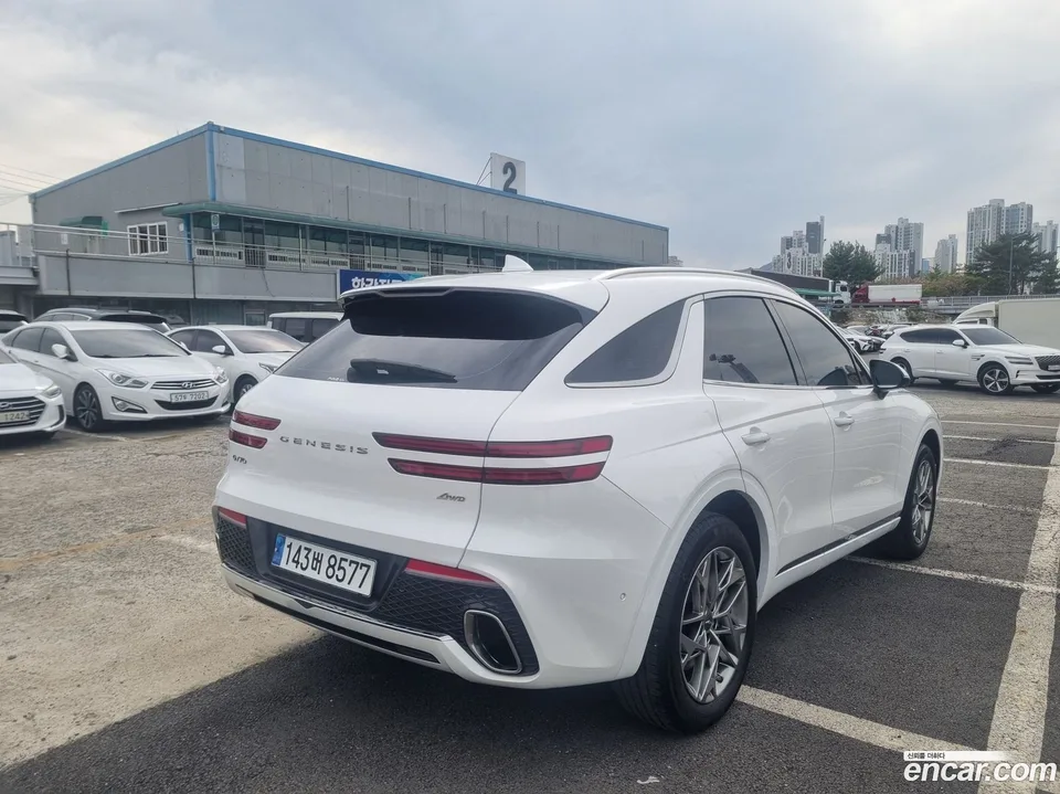 Genesis GV70 2.5T AWD 2024 — миниатюра 2