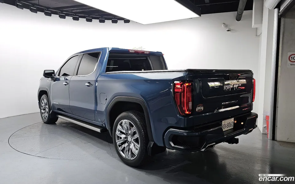 GMC Sierra -X 2024 — миниатюра 2