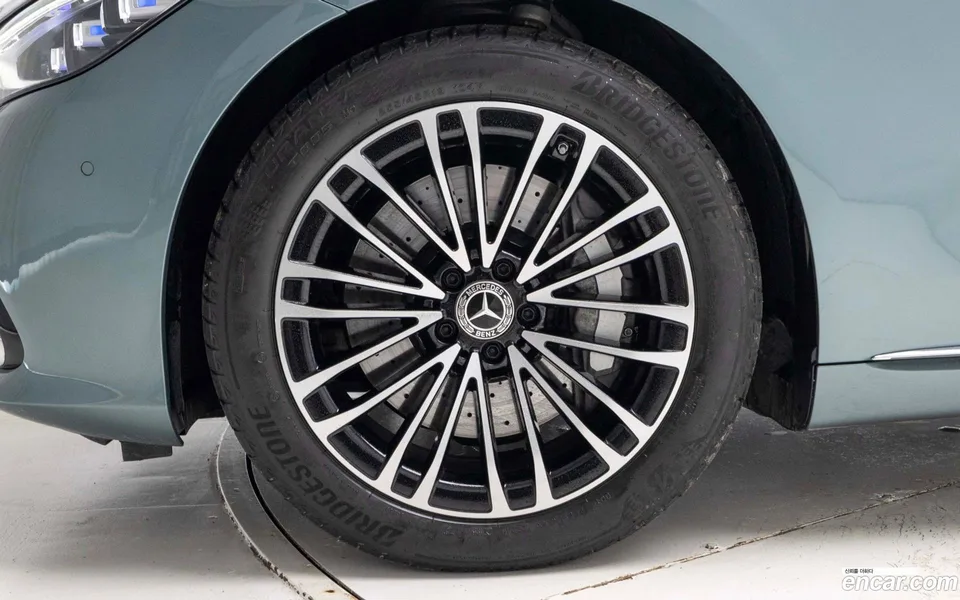 Mercedes-Benz S-Class S350 d 4MATIC 2025 — миниатюра 5