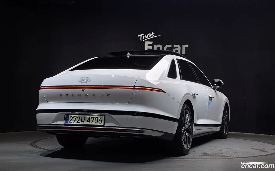 Hyundai Grandeur Hybrid 2025 — миниатюра 2