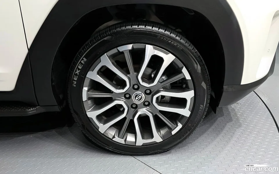 KG Mobility Torres 1.5 2WD 2022 — миниатюра 5