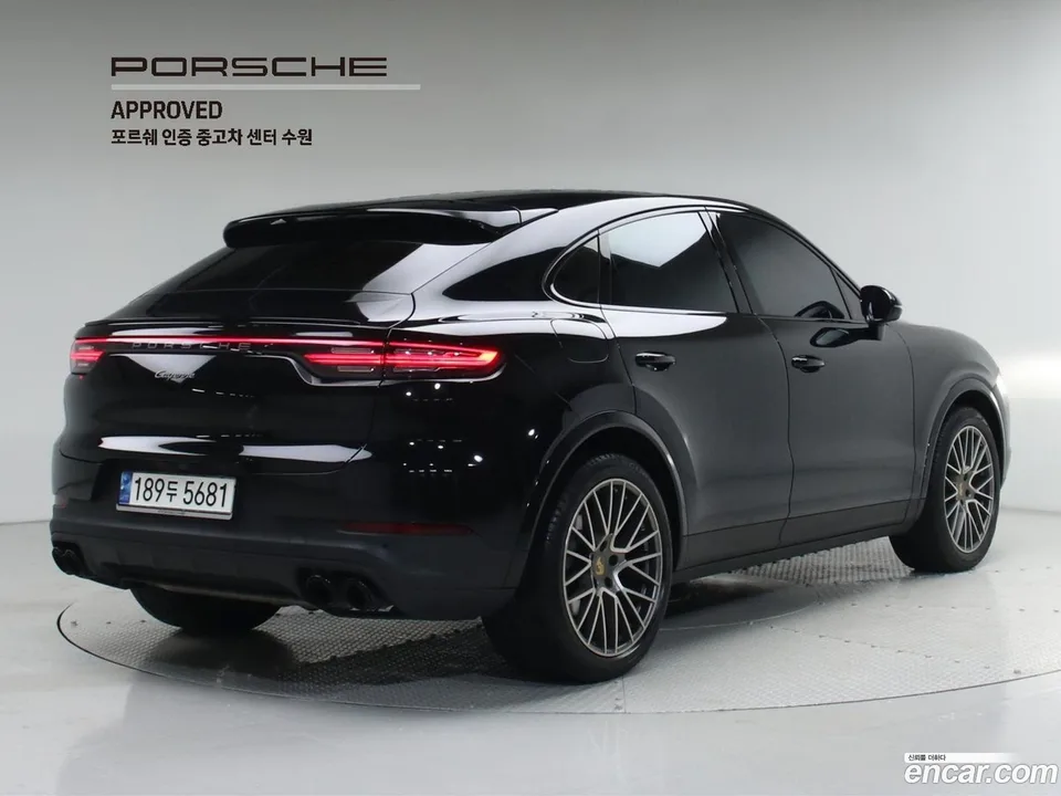 Porsche Cayenne 3.0 2023 — миниатюра 2