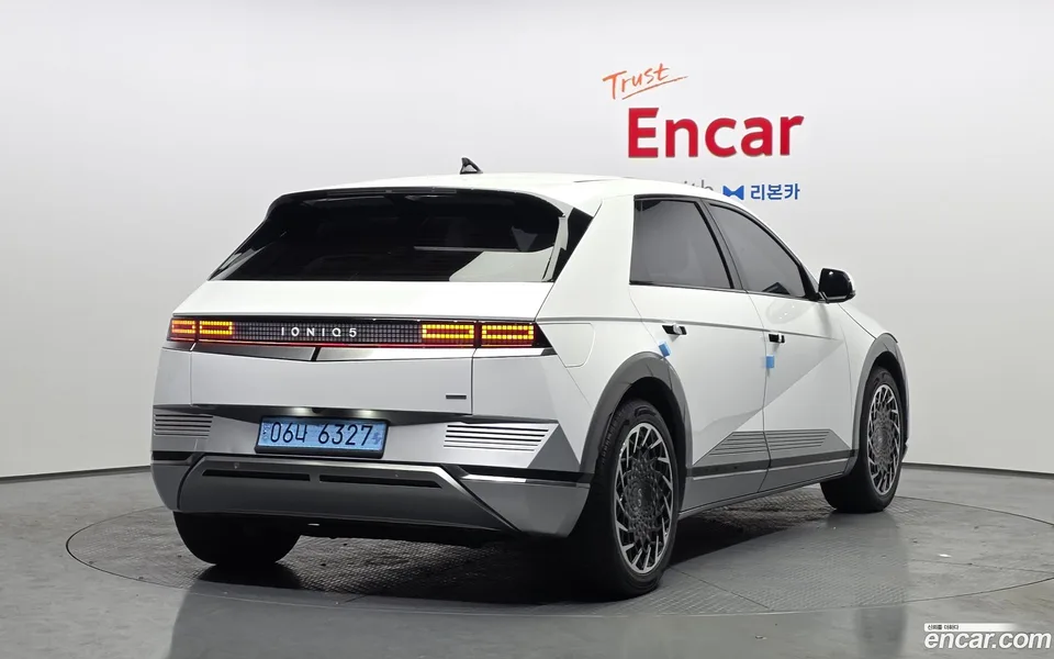 Hyundai Ioniq 5 AWD 2022 — миниатюра 2