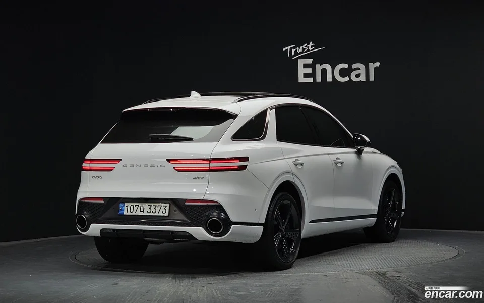 Genesis GV70 2.5T AWD 2022 — миниатюра 2