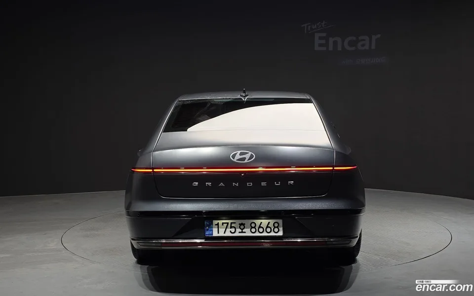 Hyundai Grandeur 2.5 2WD 2023 — миниатюра 4