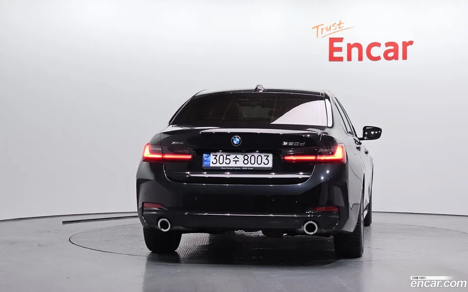 BMW 3 Series 320d xDrive 2023 — миниатюра 4