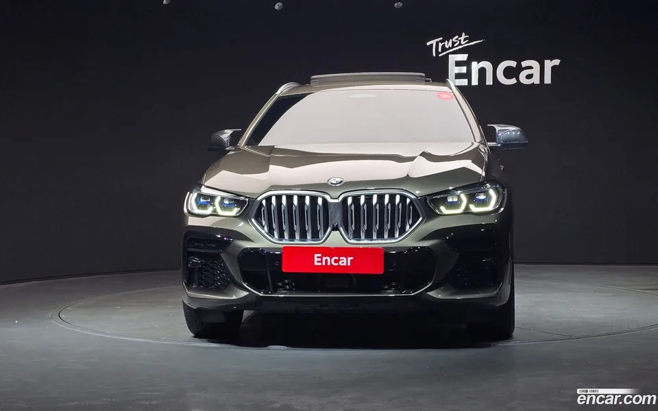 BMW X6 xDrive40i M 2022 — миниатюра 3