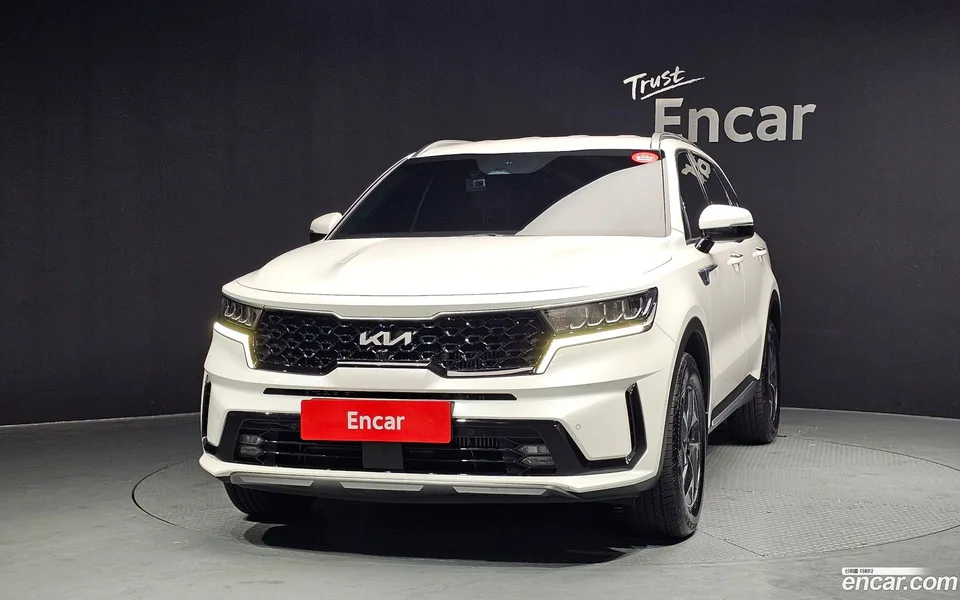 Kia Sorento HEV 1.6 2WD 2023 — миниатюра 3