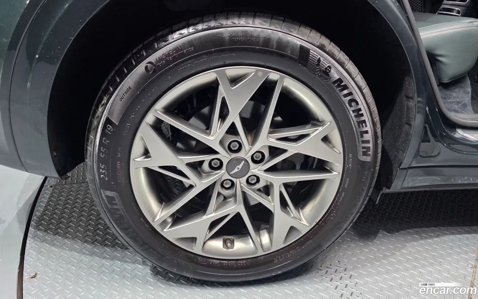 Genesis GV70 2.5T 2WD 2022 — миниатюра 5