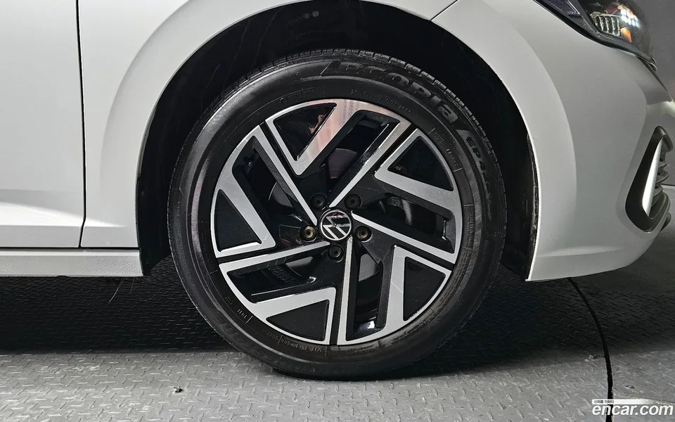 Volkswagen Jetta 1.5 TSI 2022 — миниатюра 5