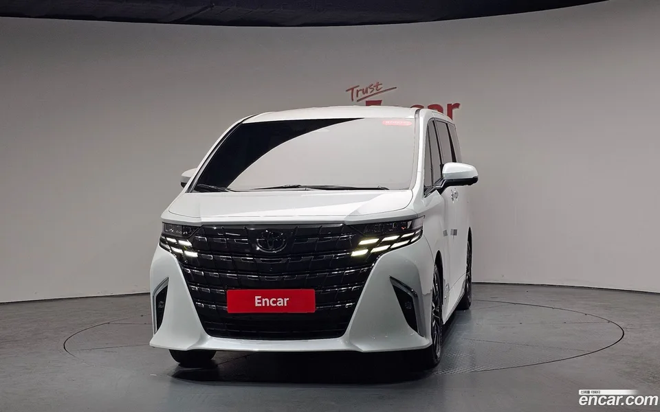 Toyota Alphard 2.5 HEV AWD 2024 — миниатюра 3