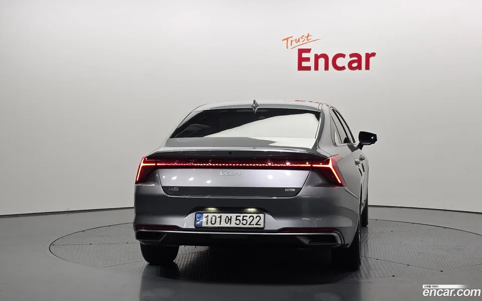 Kia K8 Hybrid 2023 — миниатюра 4