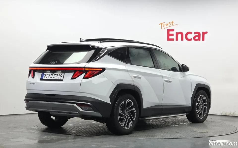 Hyundai Tucson Hybrid NX4 HEV 1.6 2WD 2025 — миниатюра 2