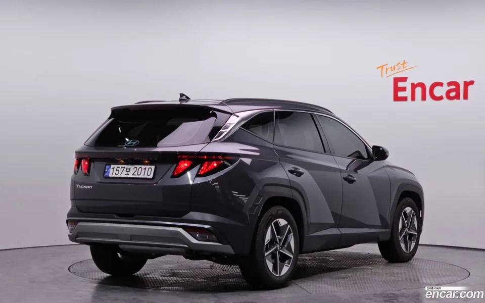 Hyundai Tucson NX4 1.6 2WD 2024 — миниатюра 2