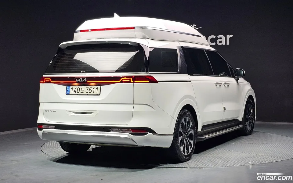 Kia Carnival 7 2022 — миниатюра 2