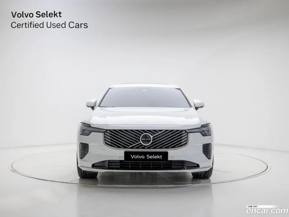 Volvo S90 B5 2025 — миниатюра 2