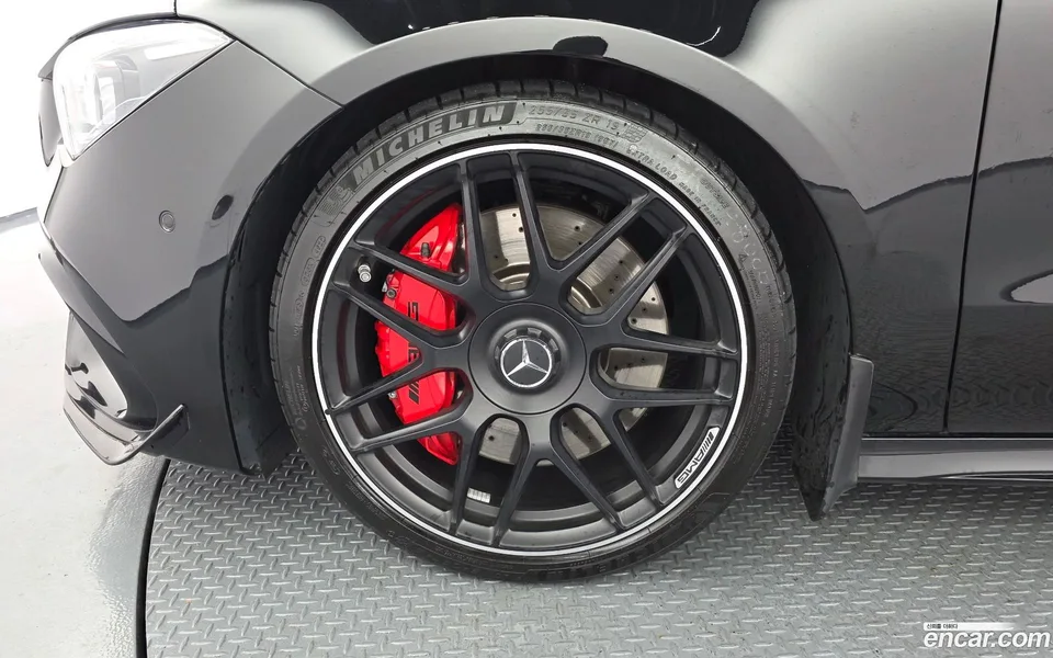 Mercedes-Benz CLA-Class AMG CLA 45 S 4MATIC+ 2023 — миниатюра 5