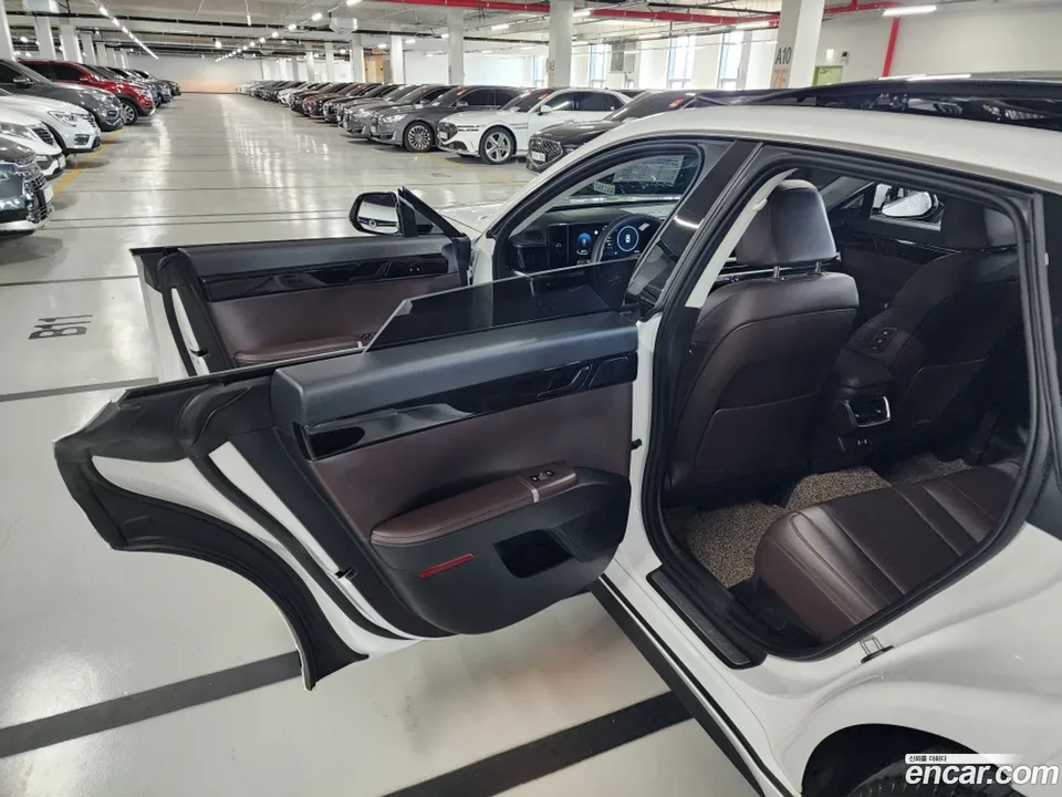 Hyundai Grandeur 3.5 LPG 2WD 2023 — миниатюра 5