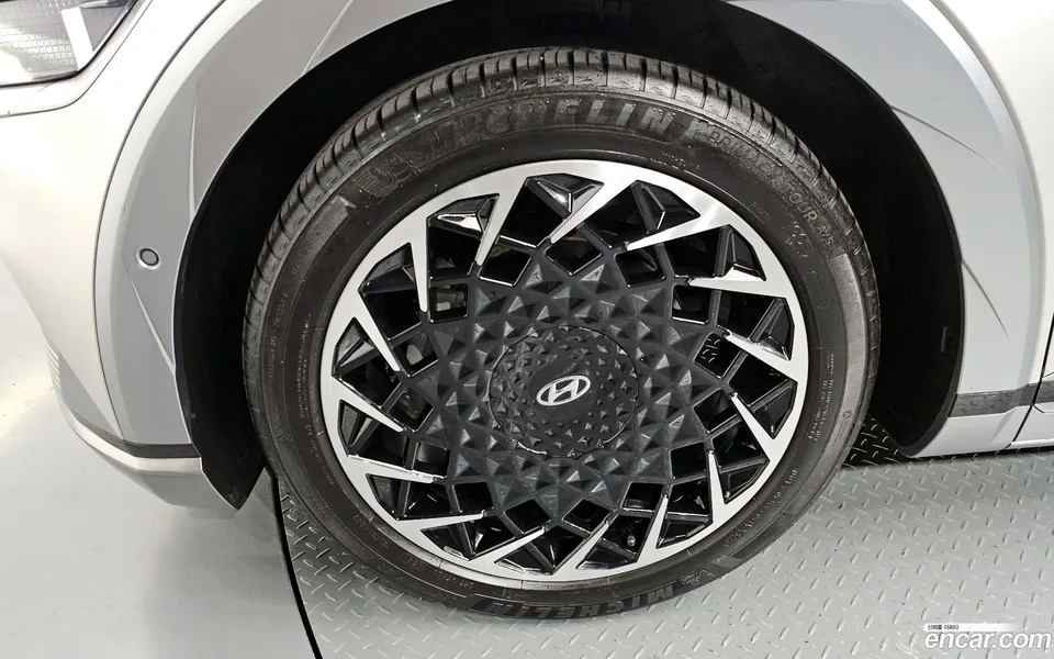 Hyundai Ioniq 5 2022 — миниатюра 5