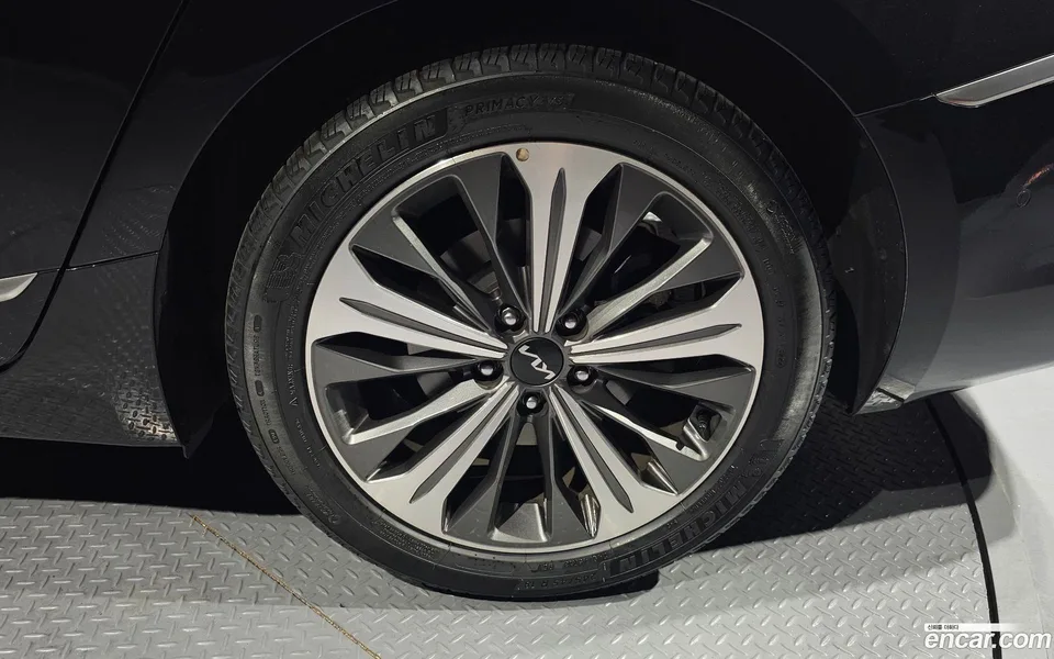 Kia K8 Hybrid 2022 — миниатюра 5