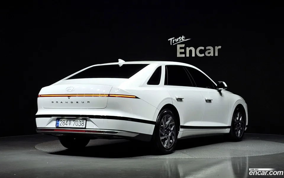 Hyundai Grandeur 3.5 LPG 2WD () 2024 — миниатюра 2