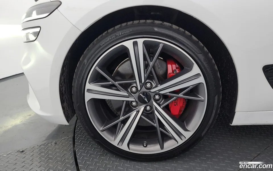 Genesis G70 3.3T 2WD 2025 — миниатюра 5