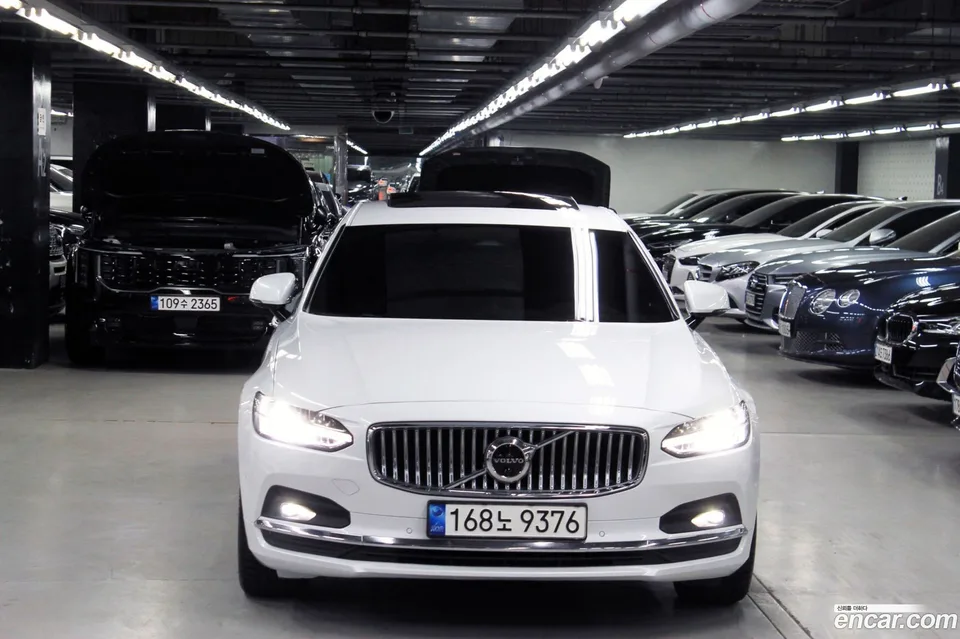 Volvo S90 B6 AWD 2022 — миниатюра 2