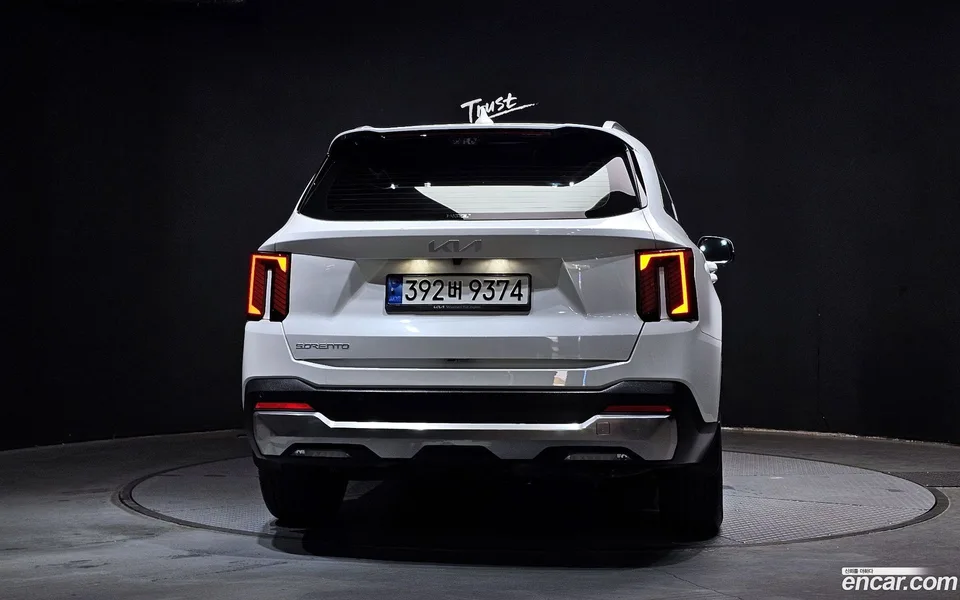 Kia Sorento 2.5T 2WD 2023 — миниатюра 4