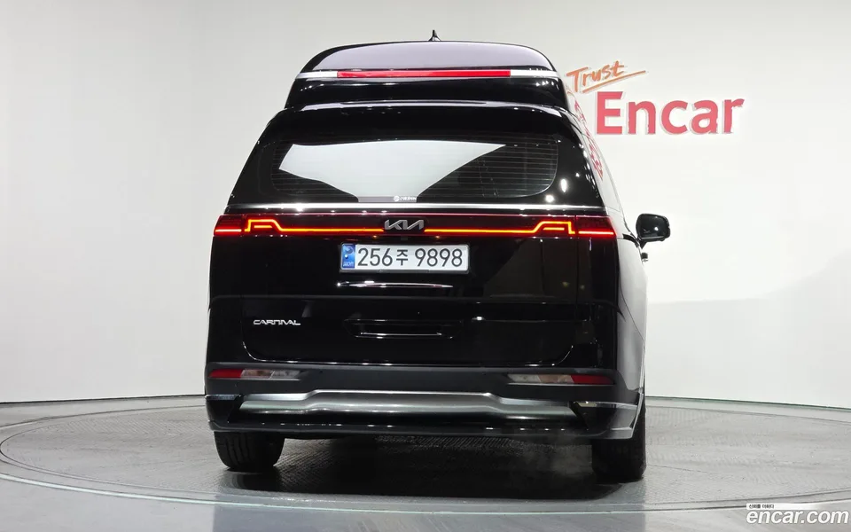 Kia Carnival 9 () 2023 — миниатюра 4