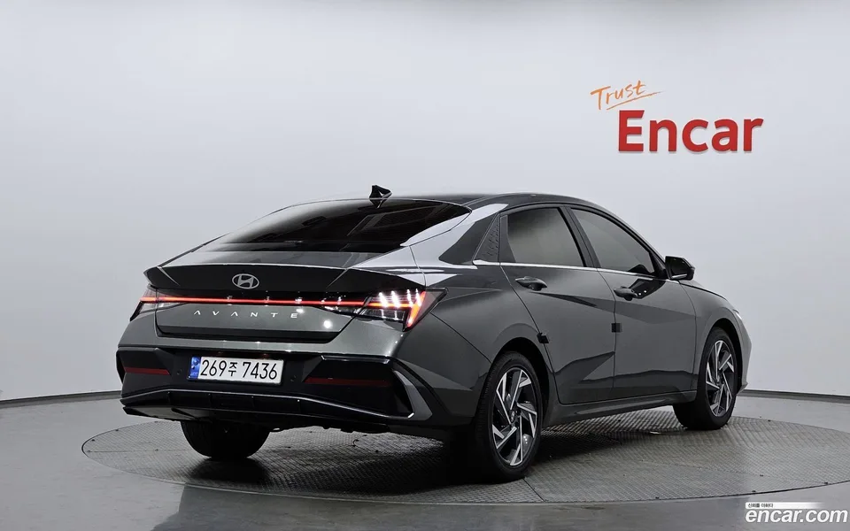 Hyundai Avante CN7 1.6 2023 — миниатюра 2