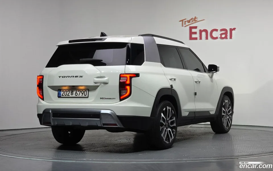 KG Mobility Torres 1.5 2WD 2023 — миниатюра 2