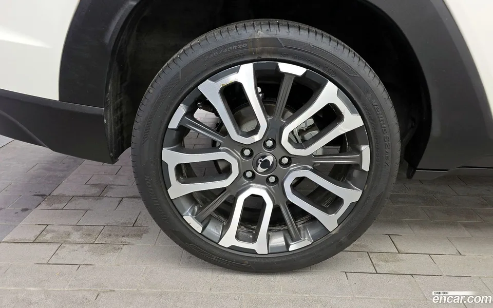 KG Mobility Torres 1.5 2WD 2023 — миниатюра 5
