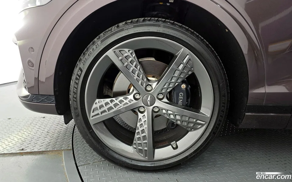 Genesis GV70 2.5T AWD 2023 — миниатюра 5