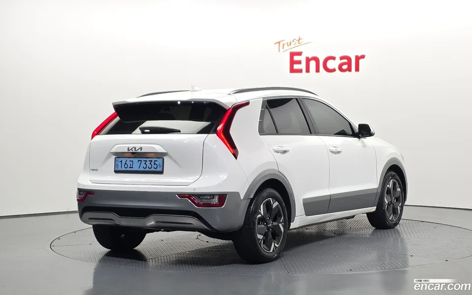 Kia Niro EV 2022 — миниатюра 2