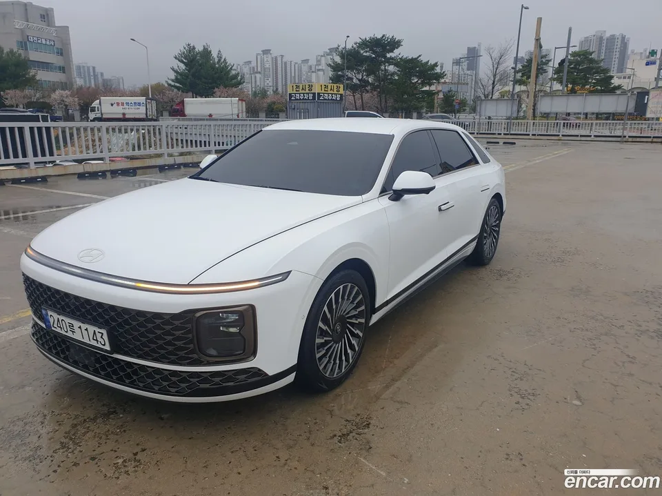 Hyundai Grandeur 2.5 2WD 2023 — миниатюра 4