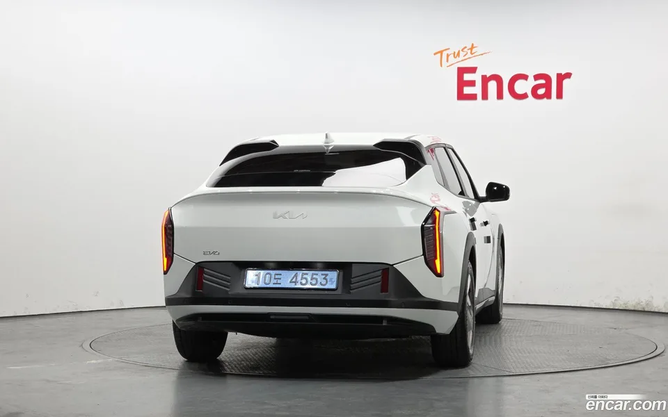 Kia EV4 2WD 2026 — миниатюра 4