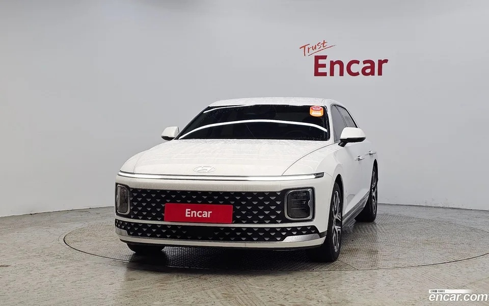 Hyundai Grandeur 2.5 2WD 2023 — миниатюра 2
