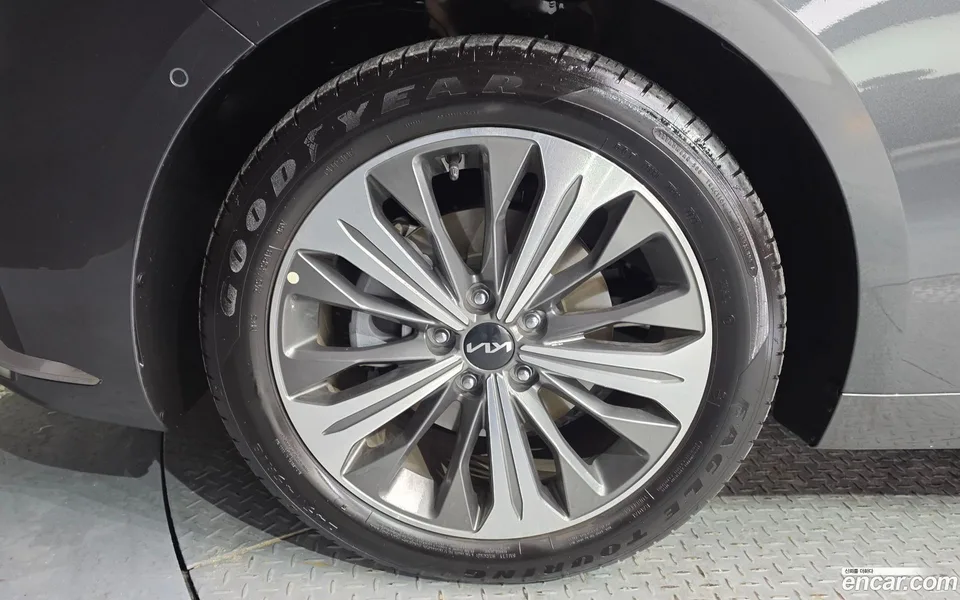 Kia K8 Hybrid 2024 — миниатюра 5