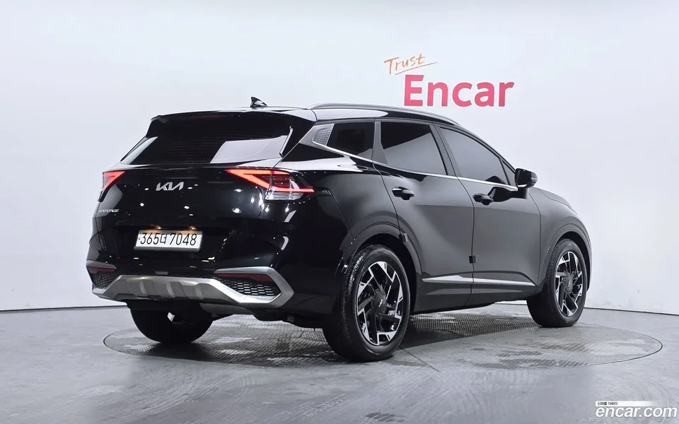 Kia Sportage 2.0 2WD 2022 — миниатюра 2